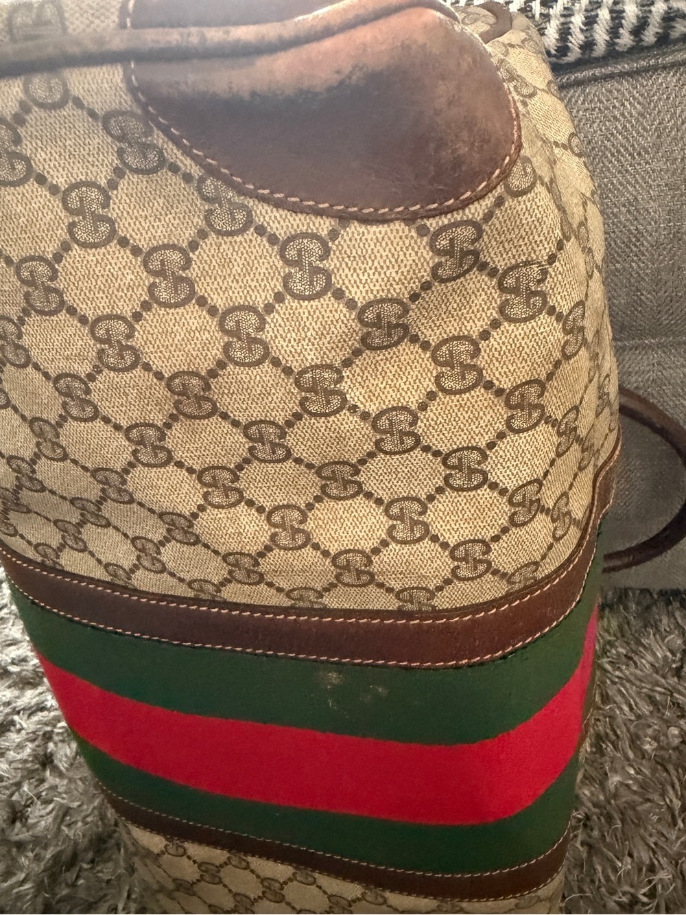 Vintage Gucci Duffel Travel Bag - Picture 4 of 16